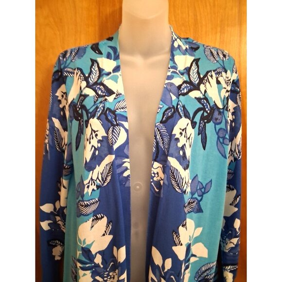 Chico's Summer Blue Floral Topper Cardigan top Size 1 (M) Open Front - Picture 2 of 4